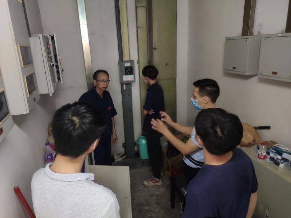 开展节约型机关初评工作,协助检察院挖掘节能潜力2 开展节约型机关初评工作,协助检察院挖掘节能潜力2